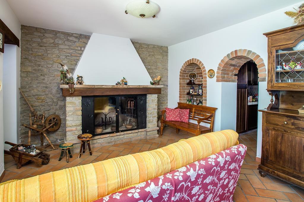 B&B Marconi Montefalcone Appennino Exteriér fotografie